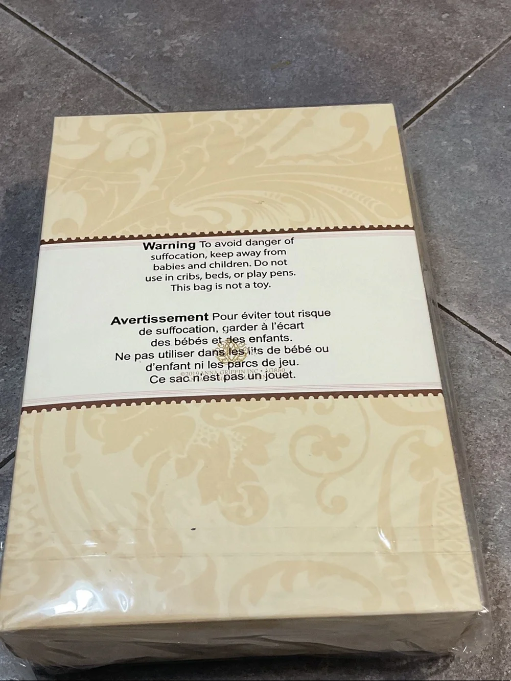 Present slider card making kit by Anna Griffin